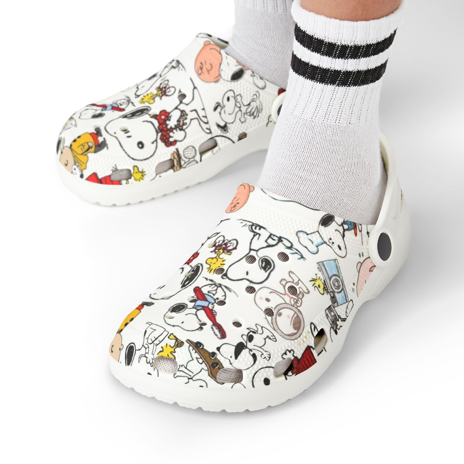Snoopy Themed Kids Clogs -  Fun EVA Foam Shoes for Playtime